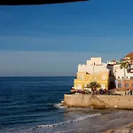 Urh Playa 시체스