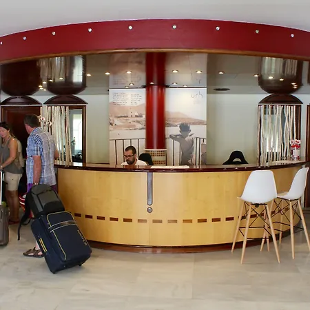 Urh Playa Hotell 4*