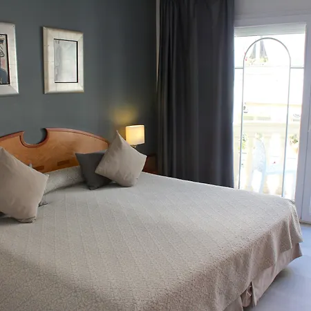 Hotel Urh Playa Sitges