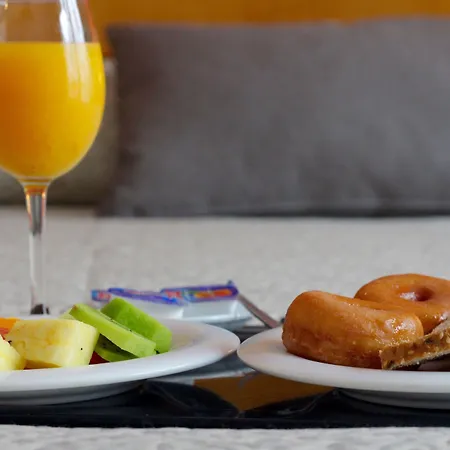 Urh Playa סיטגס