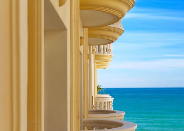 Urh Playa Отель