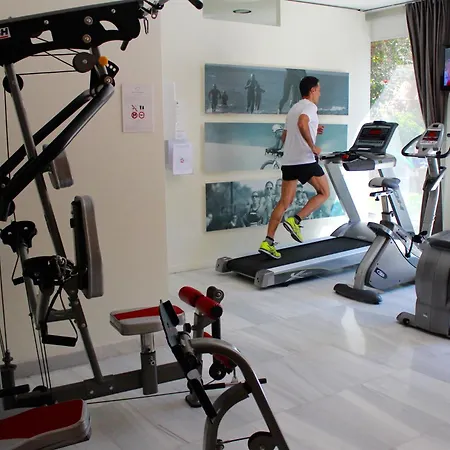 Hotel Urh Playa 4*