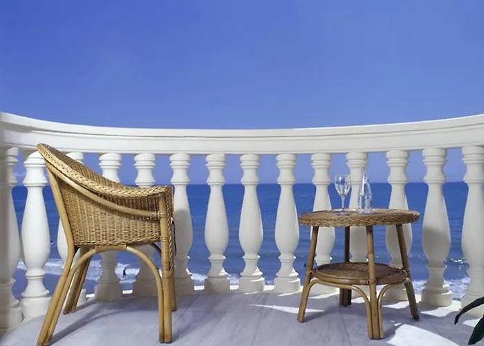 Urh Playa Готель