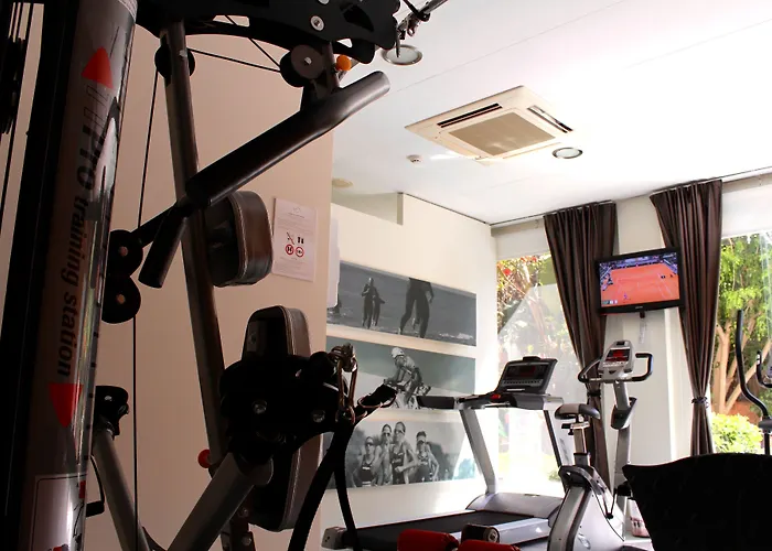 Готель Urh Playa Сіджас